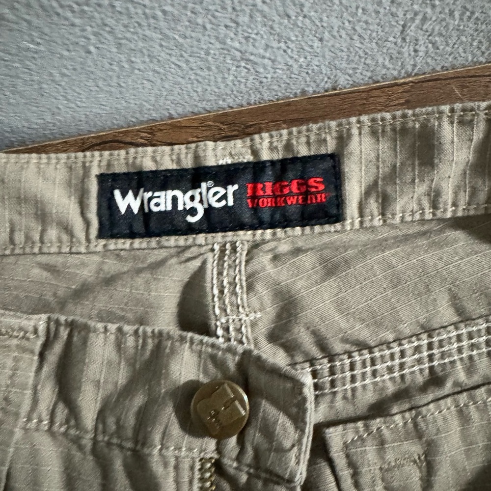 Wrangler Khaki Cargo Trousers